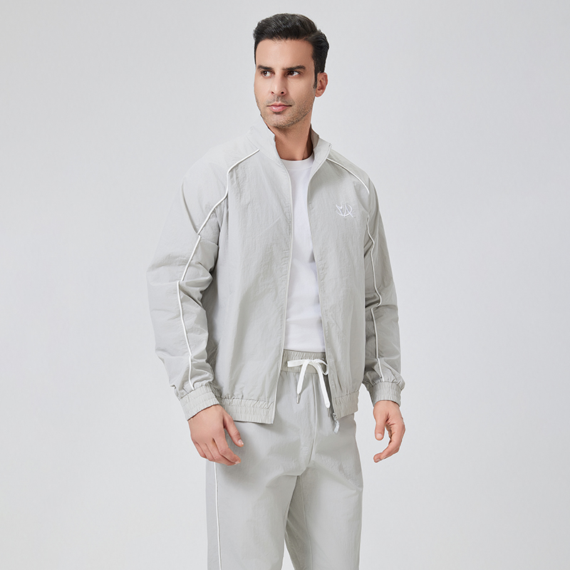 Grey TWN8 Tracksuit 100% Nylon Woven Lightweight Reflective Strip AIKA Factory In Stock Hot Sale detail pictures