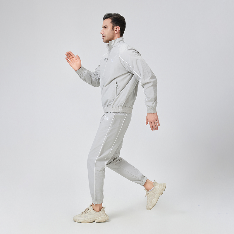 Grey TWN8 Tracksuit 100% Nylon Woven Lightweight Reflective Strip AIKA Factory In Stock Hot Sale detail pictures