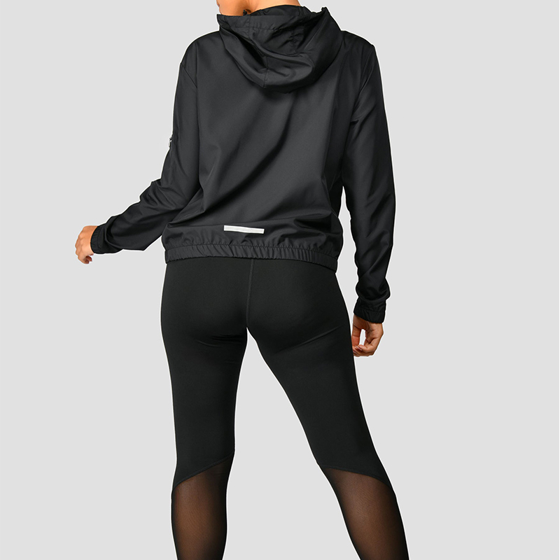 https://www.aikasportswear.com/