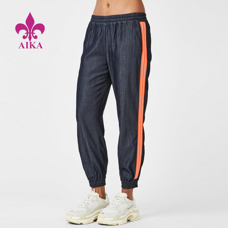 High Quality Custom Sporty Stripe Loose Fit Twilight Sport 7/8 Trousers Women Gym Joggers
