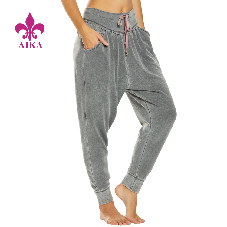 factory Outlets for Plain T Shirts -
Hot Sale Cusstom Slouchy Design Velour Loose Women Harem Pants Sports Yoga Joggers – AIKA detail pictures