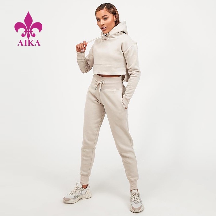 Wholesale Logo Embroidery Custom Sweatsuit Jogging Set Fleece Tracksuits For Women