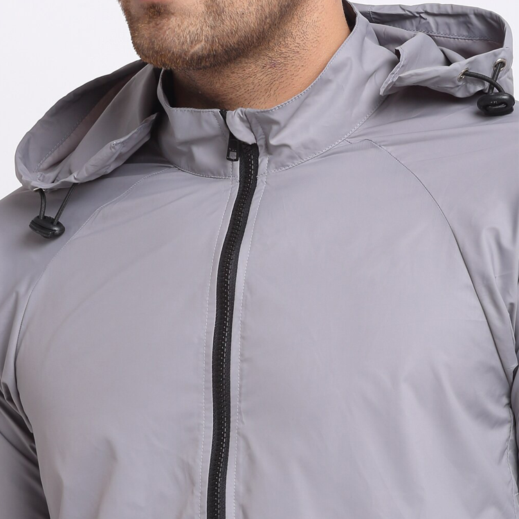 Wholesale Woven Fabric Zip Closure Lightweight Men’s Tracksuit With Side Pockets detail pictures