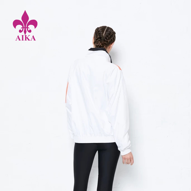 Wholesale Price Winter Down Jackets -
Women Sports Wear Stylish Lightweight Oversized Fit Bomber Jacket Windbreaker Jacket – AIKA detail pictures