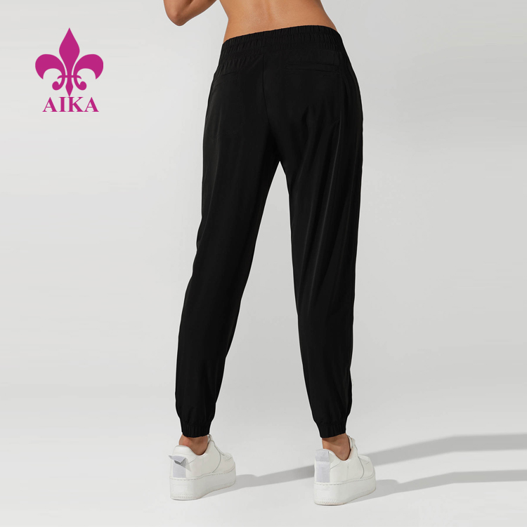 Factory directly supply Fitness Wear Manufacturer -
Latest Custom Sports Wear Lightweight Ankle Biter Active Pants Women Yoga Sweat Pants – AIKA detail pictures