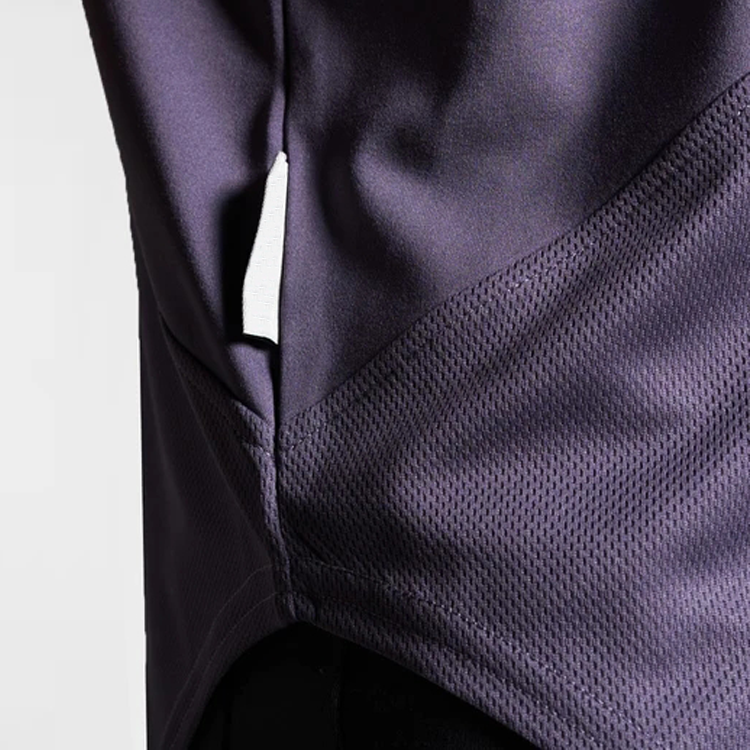 OEM Top Quality Mesh Back Lightweight Gym Sleeveless Hoody Tank Top For Men detail pictures