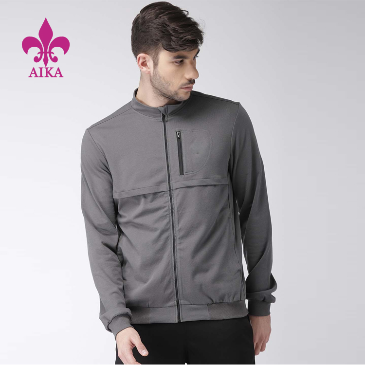 Custom OEM  High Quality Lightweight Showerproof  Outdoor Sports Men jacket