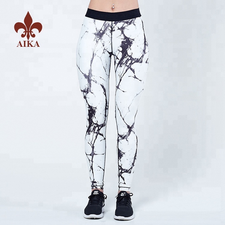 Cheap price Underwear For Women -
2019 High quality sublimation printing polyester spandex fitness leggings for women – AIKA detail pictures