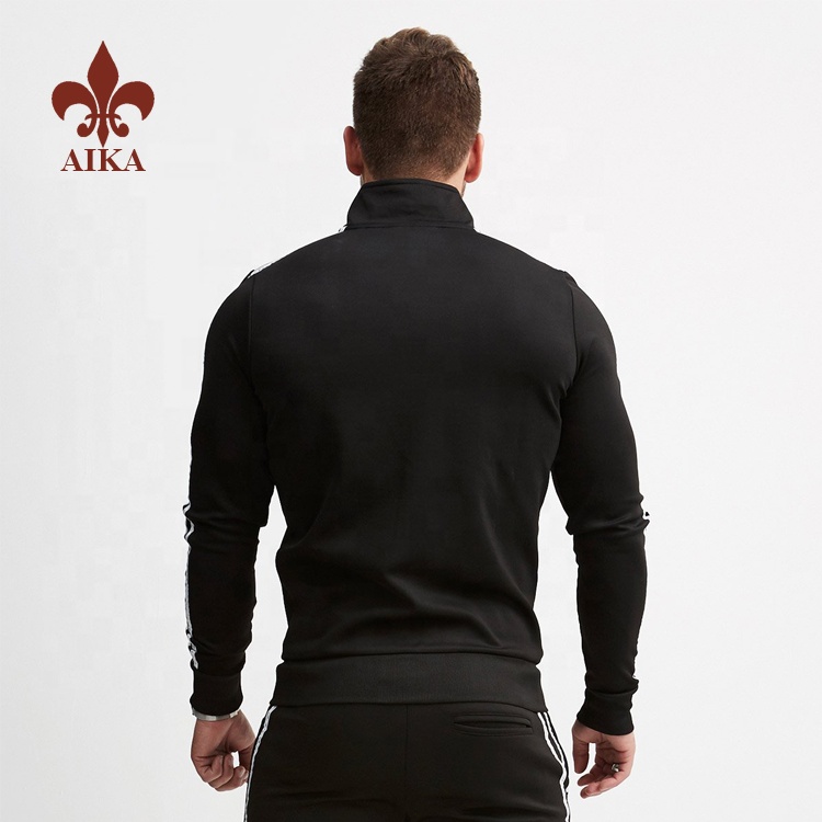 OEM/ODM China Cotton Polyester Joggers Wholesaler -
Wholesale Custom embroidered French Terry fabric plain slim fit Zipper hoodies for men – AIKA detail pictures
