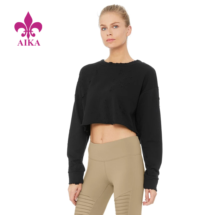 Good Quality Hoodies Manufacturer -
OEM Custom Polyester / Cotton Loose Crop Top Hole Short Pullover Hoodie for Women – AIKA detail pictures
