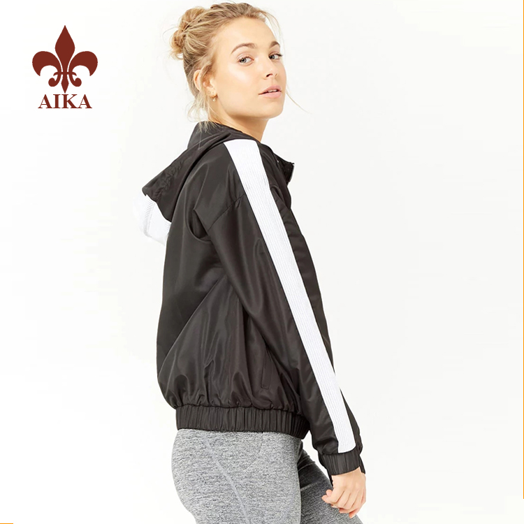 Custom New Style sexy long sleeve tracksuits top loose fit training jacket for women