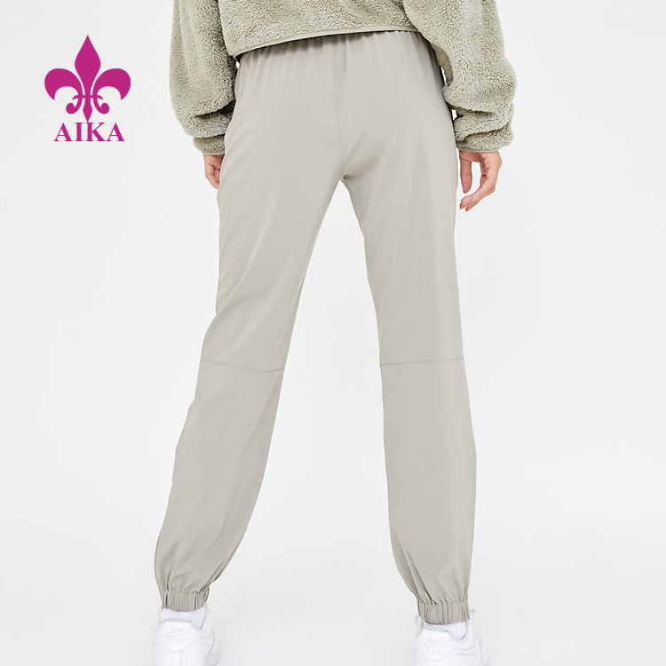 2021 China New Design Women Sportswear -
Wholesale good price women polyester spandex workout lightweight fitness running wear pants – AIKA detail pictures