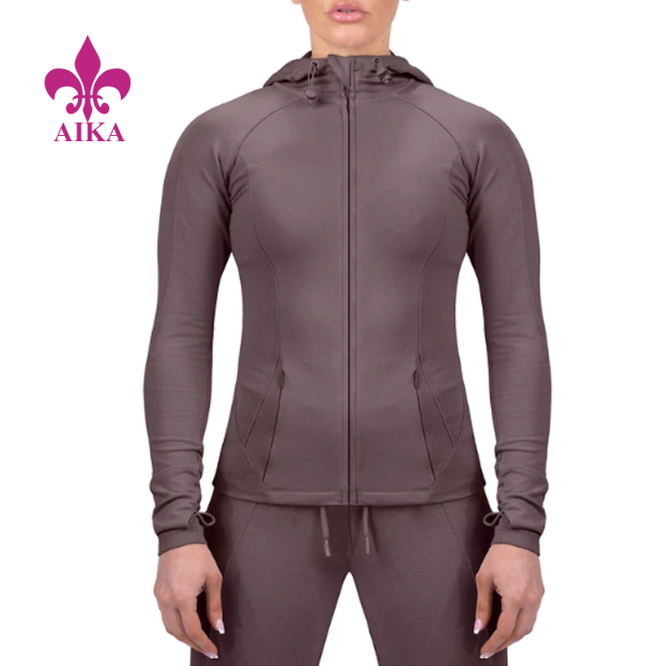 tracksuits-custom.jpg