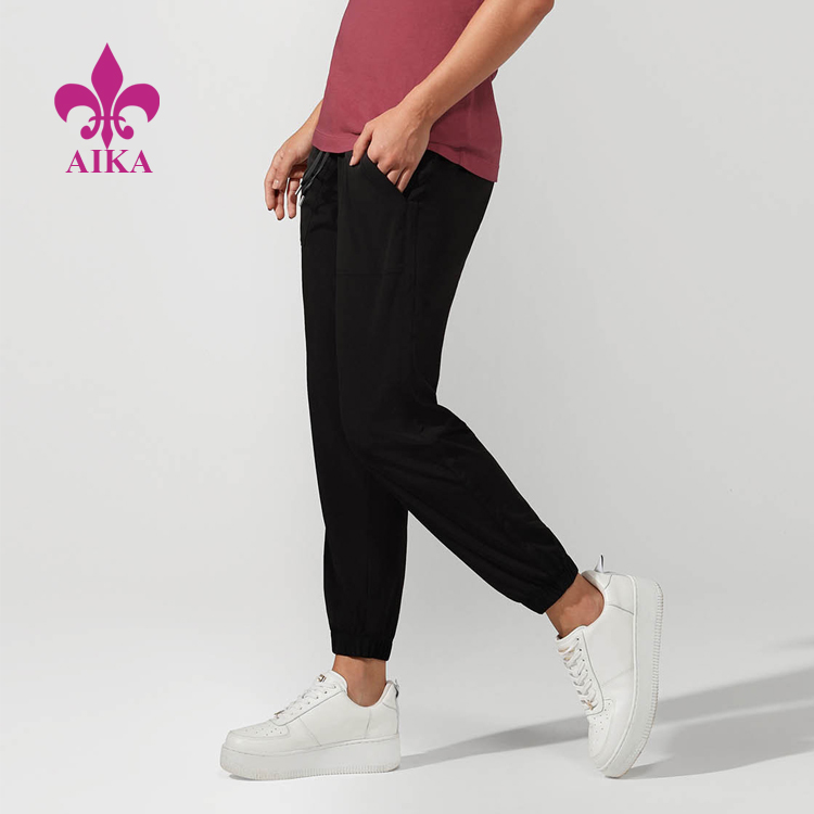 Factory directly supply Fitness Wear Manufacturer -
Latest Custom Sports Wear Lightweight Ankle Biter Active Pants Women Yoga Sweat Pants – AIKA detail pictures