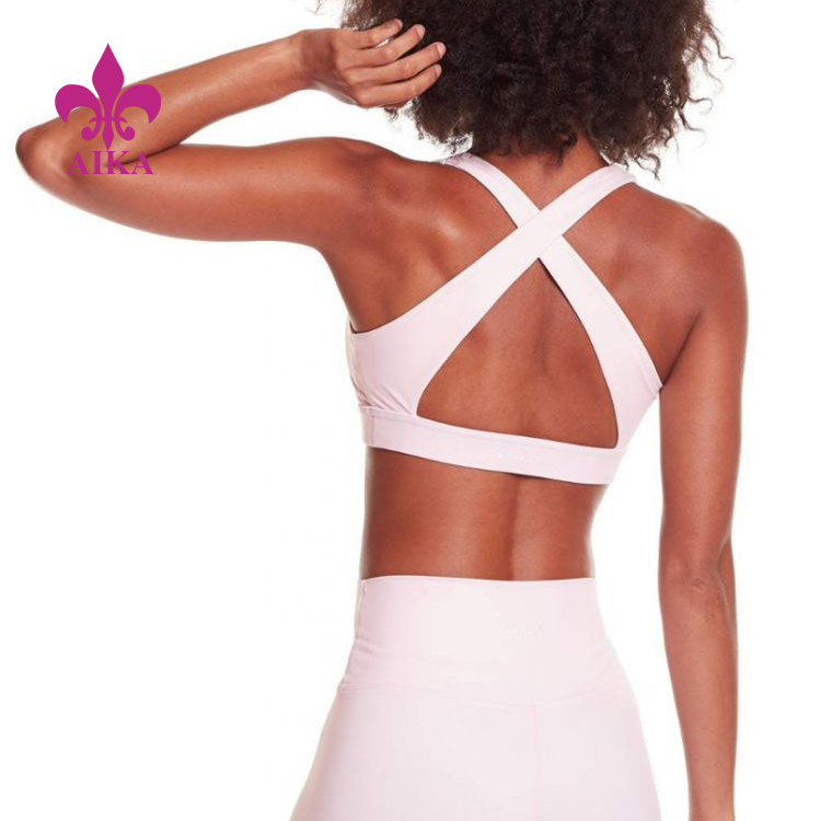 Wholesale women's casual and elegant crossover back yoga wear fitness gym sports bra