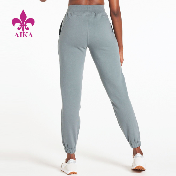 Soft Fleece Cotton Workout Adjustable Elastic Gym Tracksuits Set For Women detail pictures