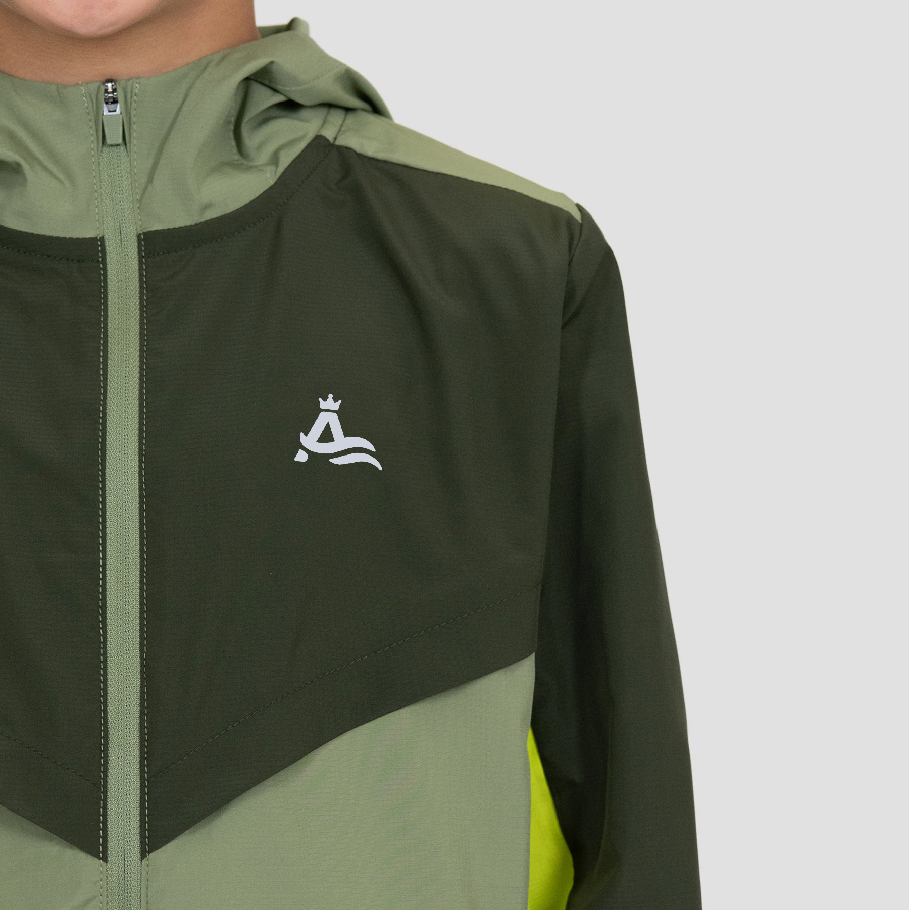 https://www.aikasportswear.com/kids-wear/