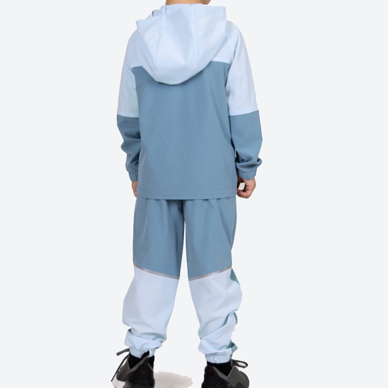 https://www.aikasportswear.com/kids-wear/