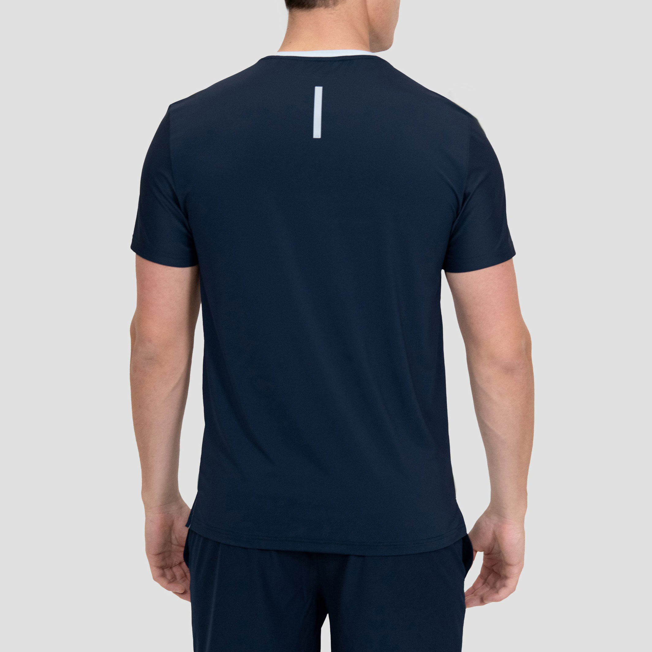 https://www.aikasportswear.com/oem-t-shirt/