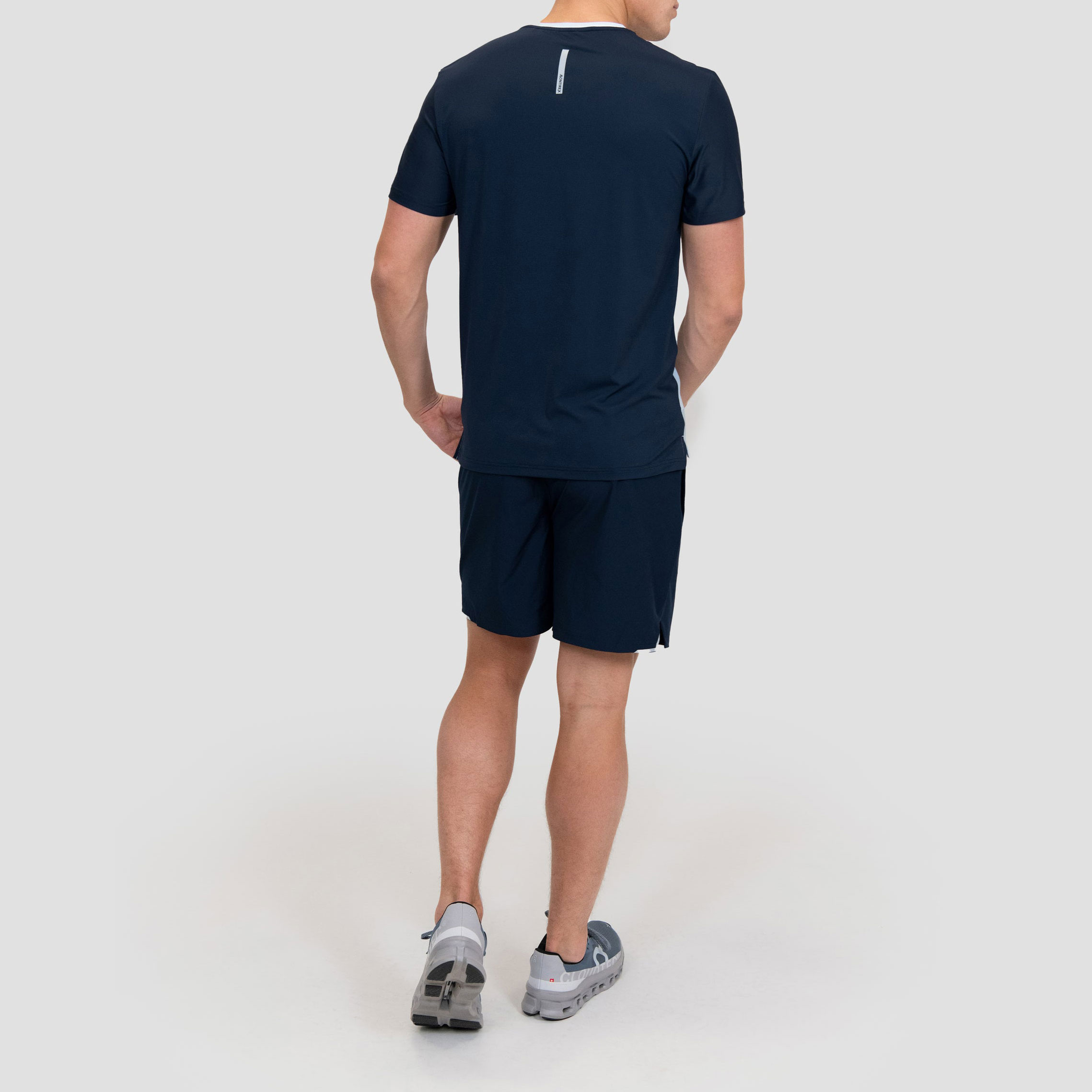 https://www.aikasportswear.com/oem-t-shirt/