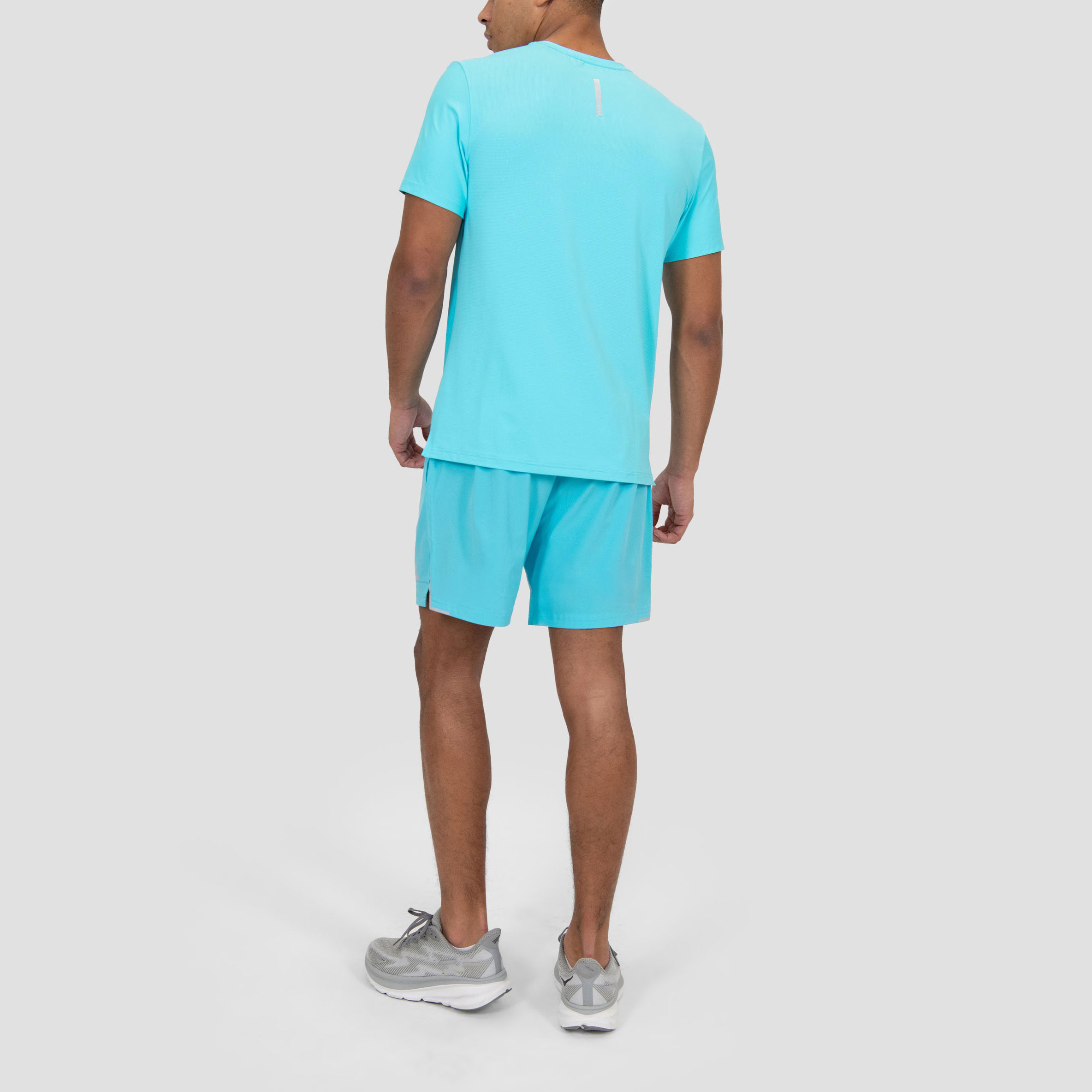 https://www.aikasportswear.com/oem-t-shirt/