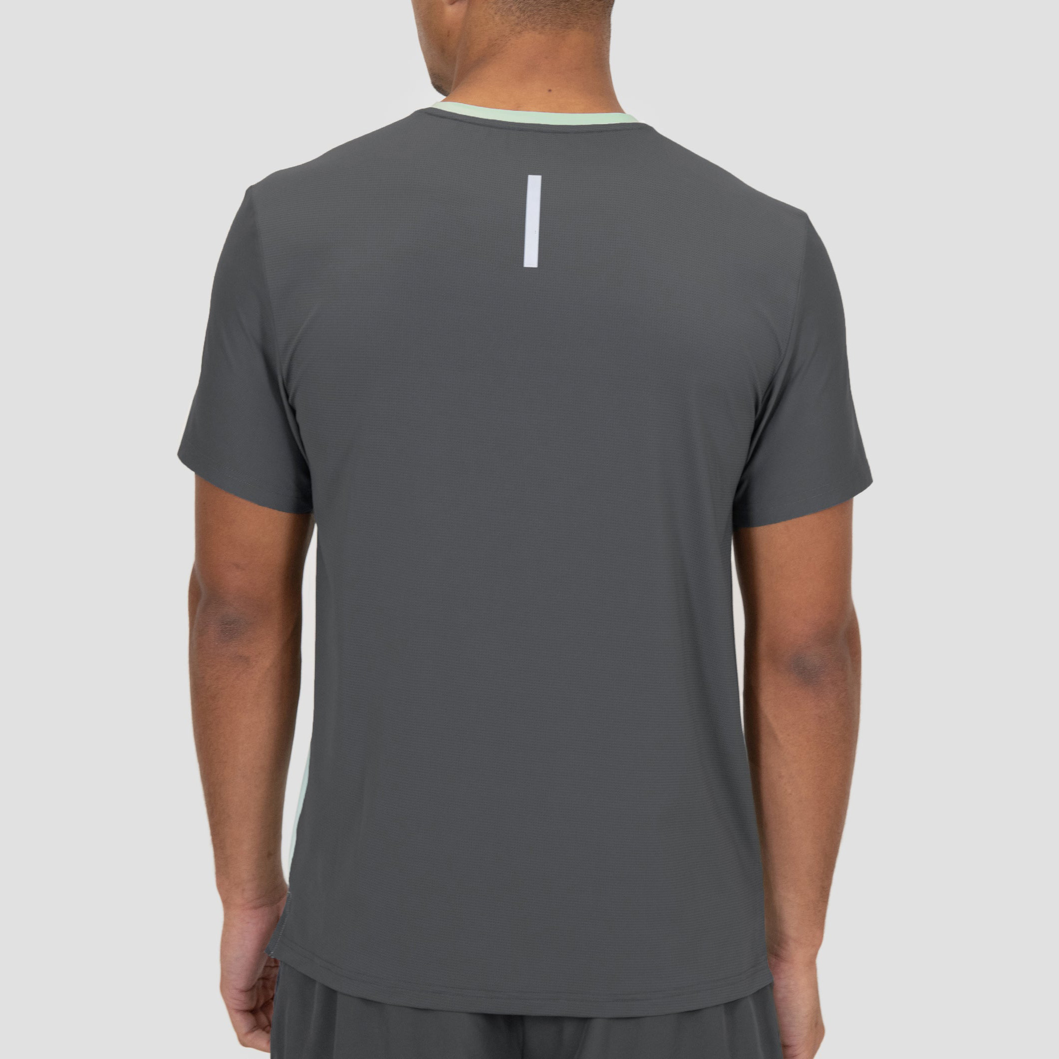https://www.aikasportswear.com/oem-t-shirt/