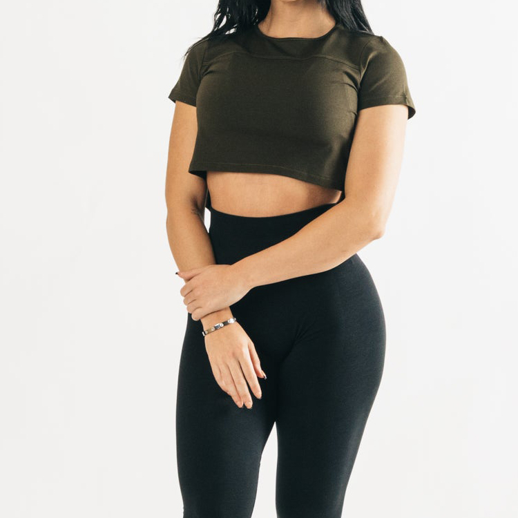 Wholesale High Quality Side Split Custom Logo Polyester Blank Crop Gym T Shirts For Women detail pictures
