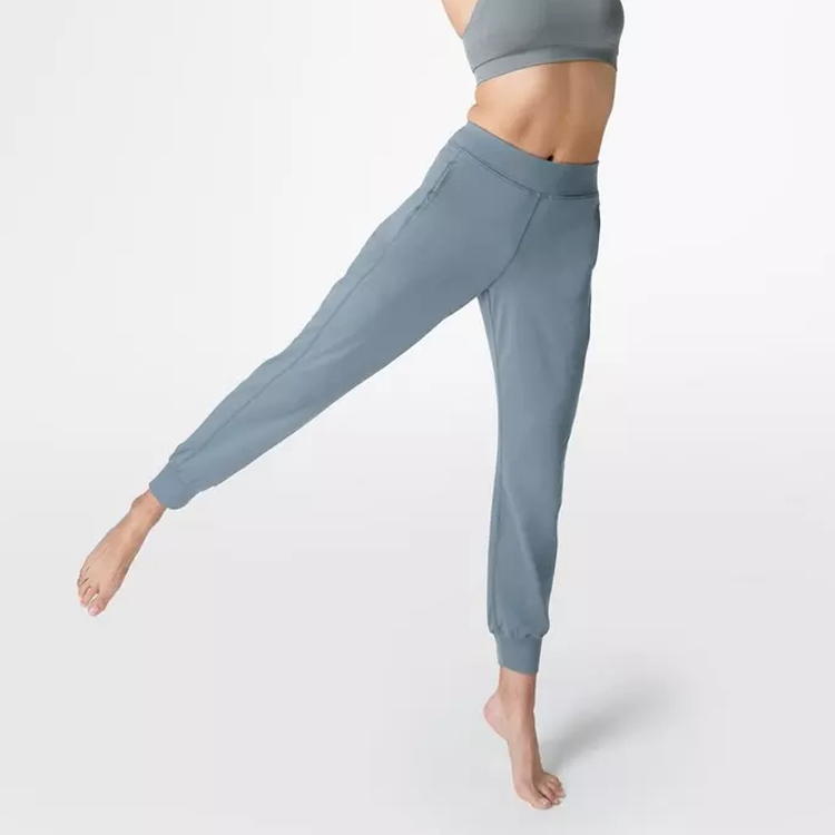Hot Sell Custom Logo Workout Loose Fit Elastic Waist Women Sports Joggers Pants detail pictures