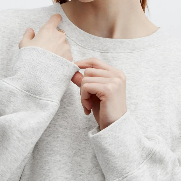 Custom Cotton Polyester Oversized Plain Workout Women Blank Crewneck Pullover Sweatshirt detail pictures