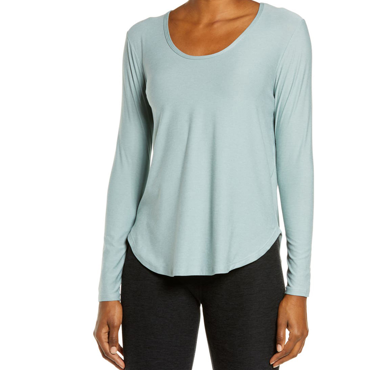 Wholesale Basic Design Curve Bottom Women Custom Long Sleeve Gym Plain T Shirts
