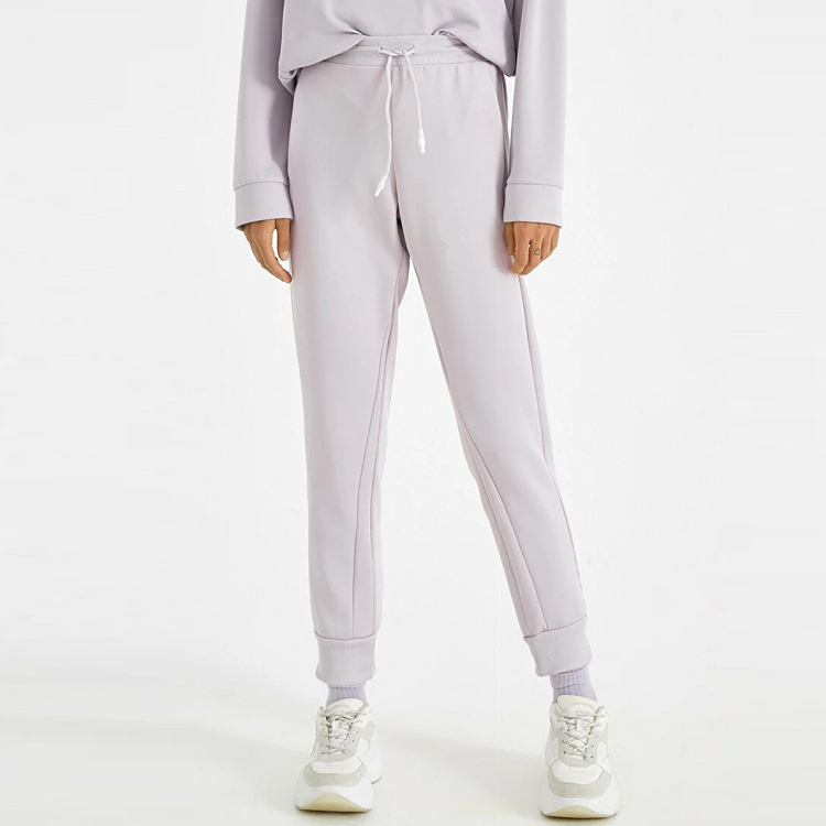 Newest Customized Fitness Two Pieces Custom Logo Women Cotton Jogger Tracksuit Set detail pictures