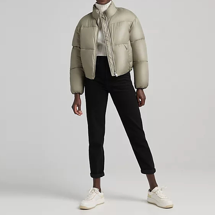 Wholesale Lighweight 100%Polyester Down Coat Goose Puffer Jacket For Women detail pictures