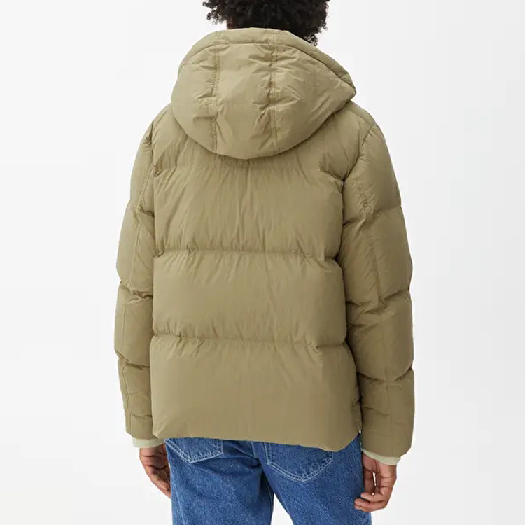 Top Sell OEM Winter Wear Custom Goose Down Coat Puffer Jacket For Men detail pictures