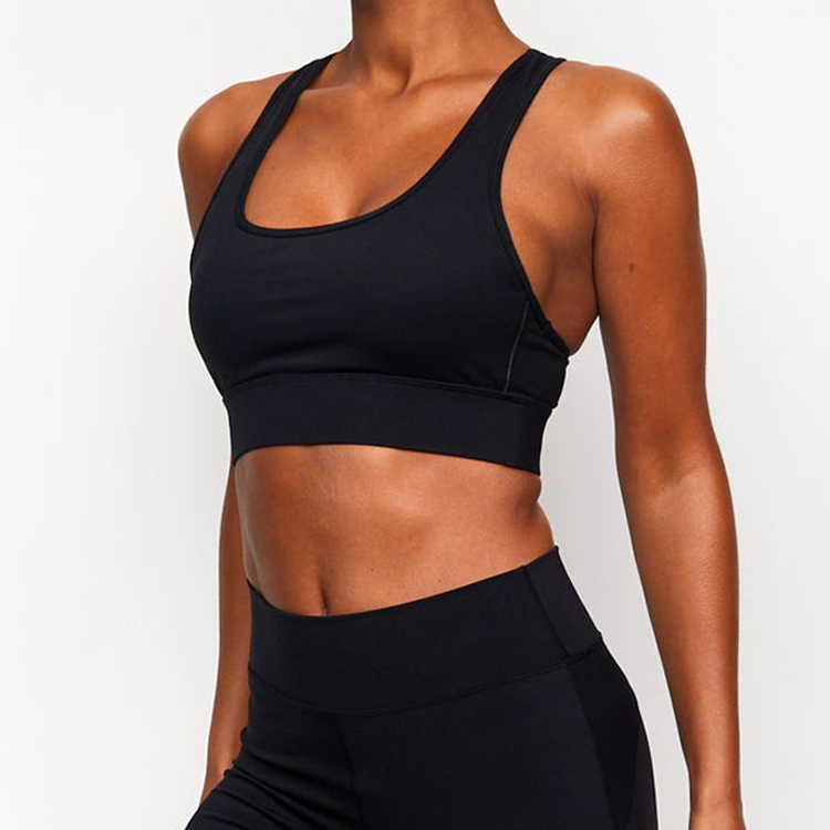 Breathable High Impact Black Sports Bra Racer Back Key Hole Women Push Up Yoga Bra detail pictures
