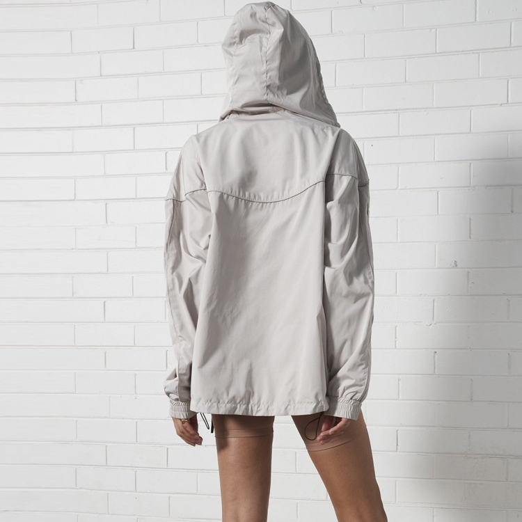 2021 New Style Wholesale Track Suits -
Custom Wholesale 100% Nylon Lightweight Windproof Women Sports Full Zipper Bomber Jackets – AIKA detail pictures