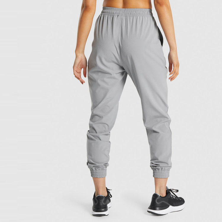 High Quality Stretchable Elastic Waist Women Custom Gym Tapered Sports Jogger Pants detail pictures