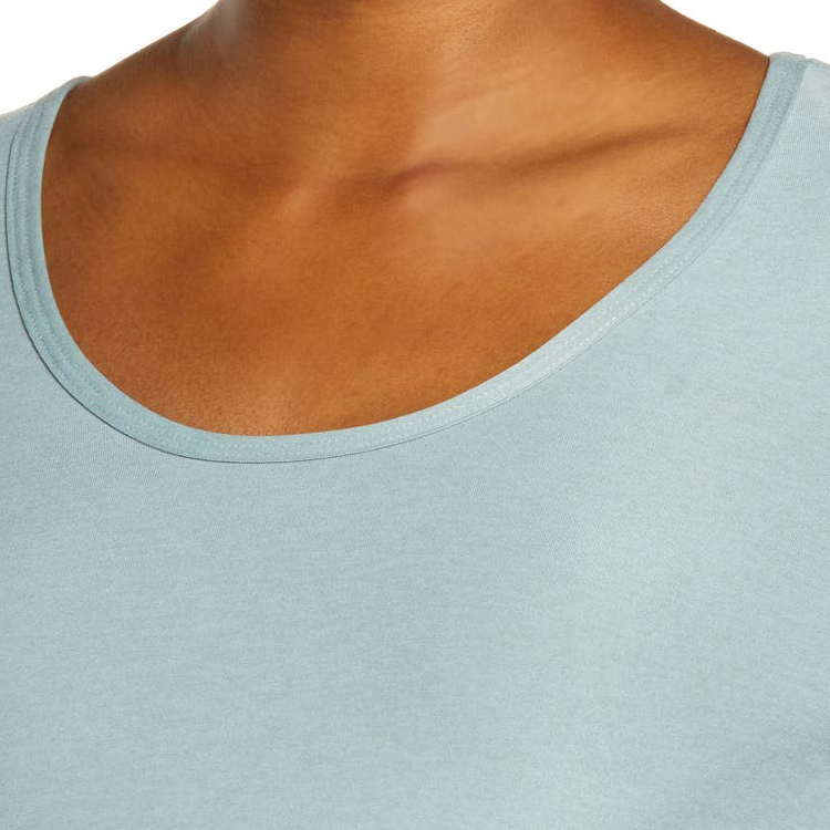 Wholesale Basic Design Curve Bottom Women Custom Long Sleeve Gym Plain T Shirts detail pictures