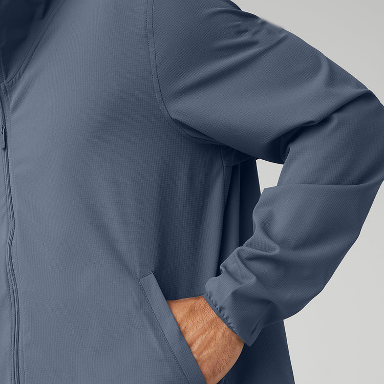 Wholesale Lightweight Custom Sports Windbreaker Full Zip Up Gym Jacket For Men detail pictures