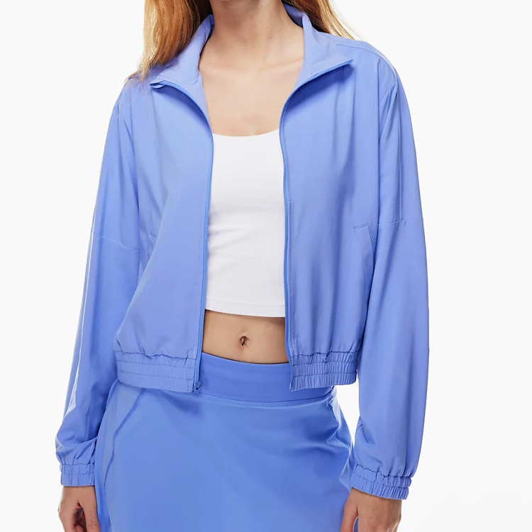Custom Lightweight 100% Polyester Running Full Zip Outdoor Gym Crop Jacket For Women detail pictures