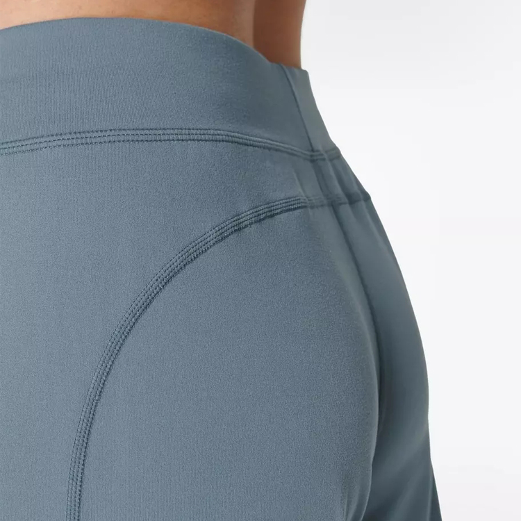 Hot Sell Custom Logo Workout Loose Fit Elastic Waist Women Sports Joggers Pants detail pictures