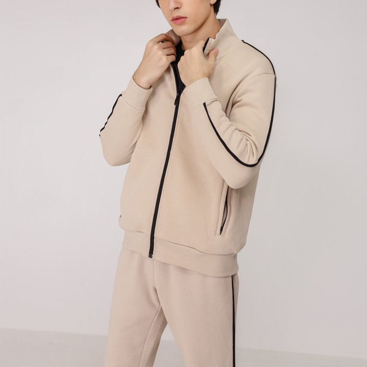 Hot Sell Gym Anti-Pilling Cotton Polyester Slim Fit Custom Jogger Tracksuit Set For Men detail pictures