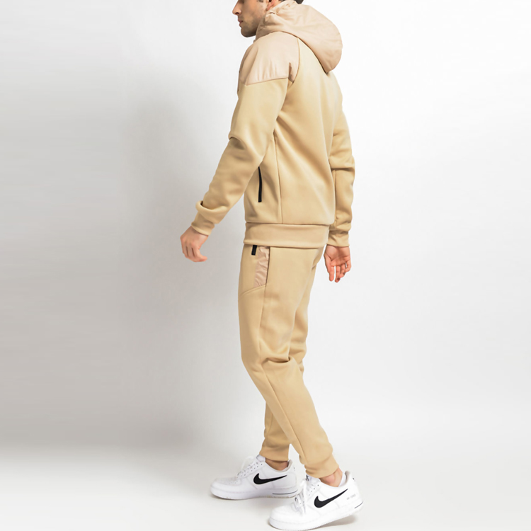 Wholesale Custom Cotton Sweatsuits Mens Gym 2 Pieces Plain Jogger Tracksuit Set detail pictures