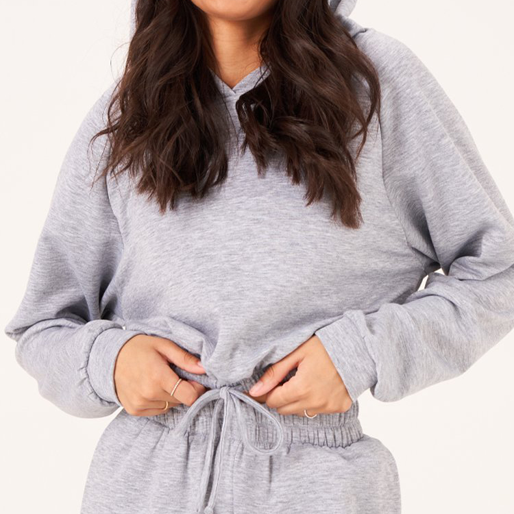 New Style Custom Logo Drawstring Bottom Raglan Sleeve Plain Crop Cotton Hoodies For Women detail pictures