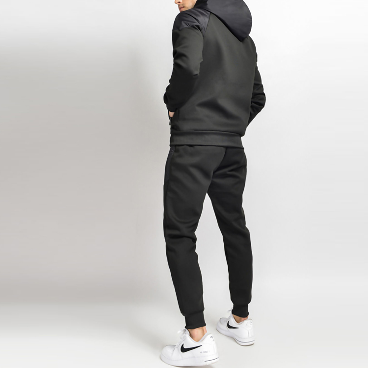 Wholesale Custom Cotton Sweatsuits Mens Gym 2 Pieces Plain Jogger Tracksuit Set detail pictures