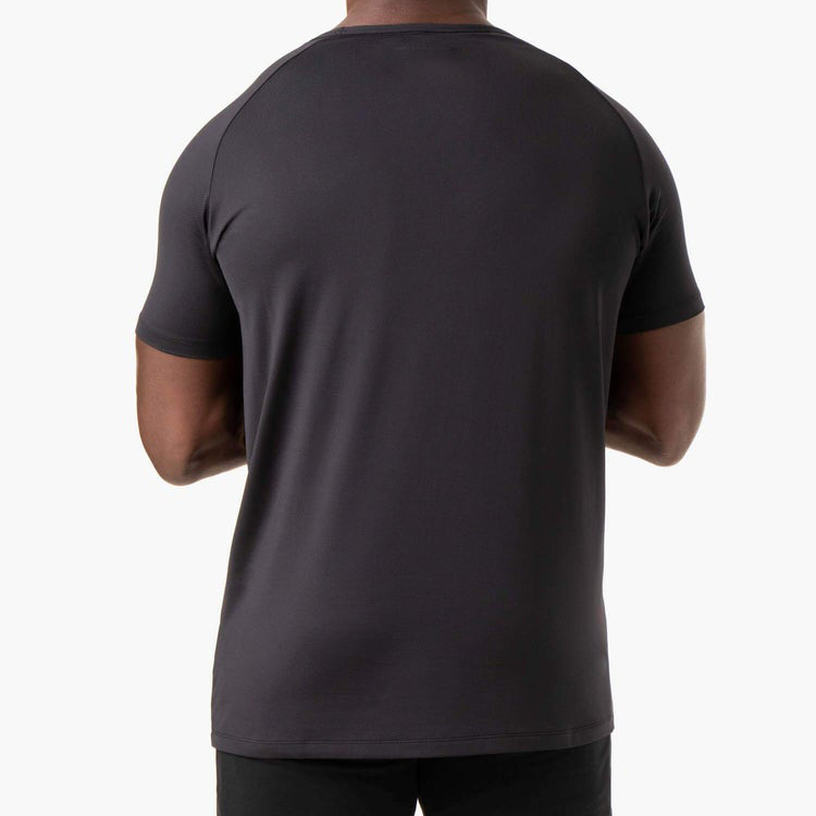 Breathable Mesh Fabric Customized Quick Dry Muscle Slim Fit Plain Gym T Shirts For Men detail pictures