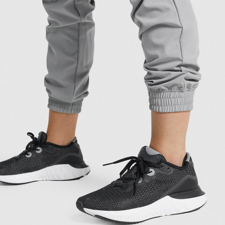High Quality Stretchable Elastic Waist Women Custom Gym Tapered Sports Jogger Pants detail pictures
