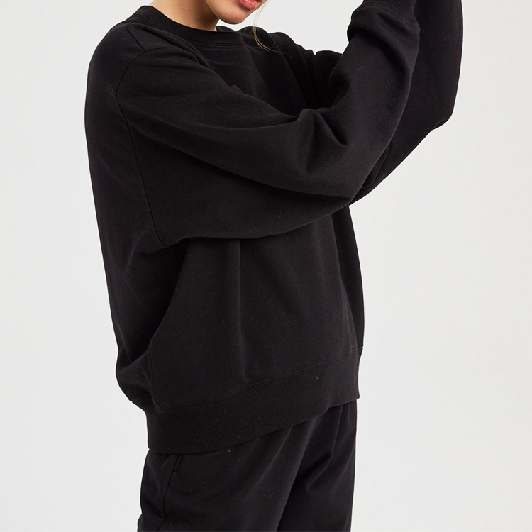 OEM 80 Cotton 20 Polyester Crew Neck Women Sweatsuit Custom Jogger Tracksuit Set detail pictures