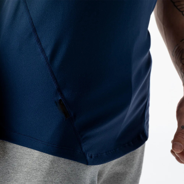 Sports Quick Dry Basic Stringer Custom Logo Polyester Fitness Tank Tops For Men detail pictures
