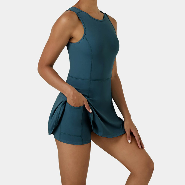 New Arrivals Custom Tennis Skirts U Back Flare Tennis Dress For Women With Lining detail pictures