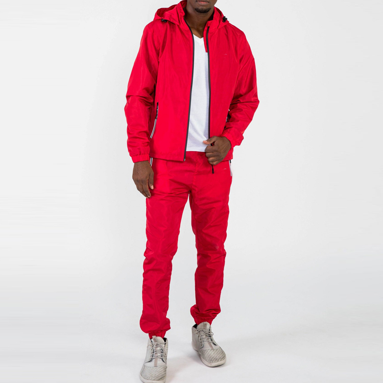 Lightweight Quick Dry Polyester Jogger Track Suit Windbreaker Tracksuit Set For Men detail pictures